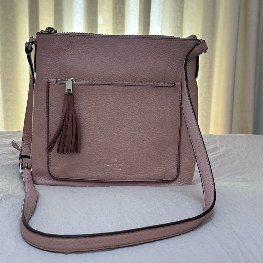 Kate Spade Pink Crossbody Bag with Elegant Design